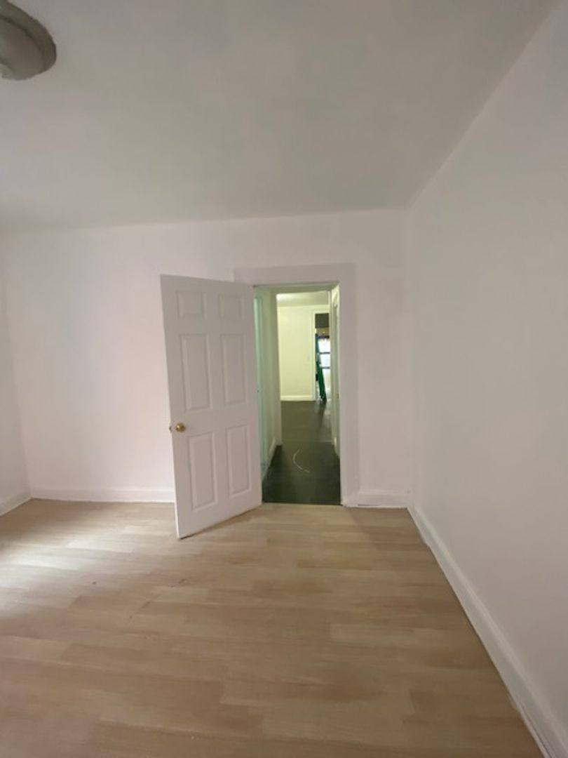 Apartment for rent at 1152-1156 Colgate Ave, Bronx, NY 10472