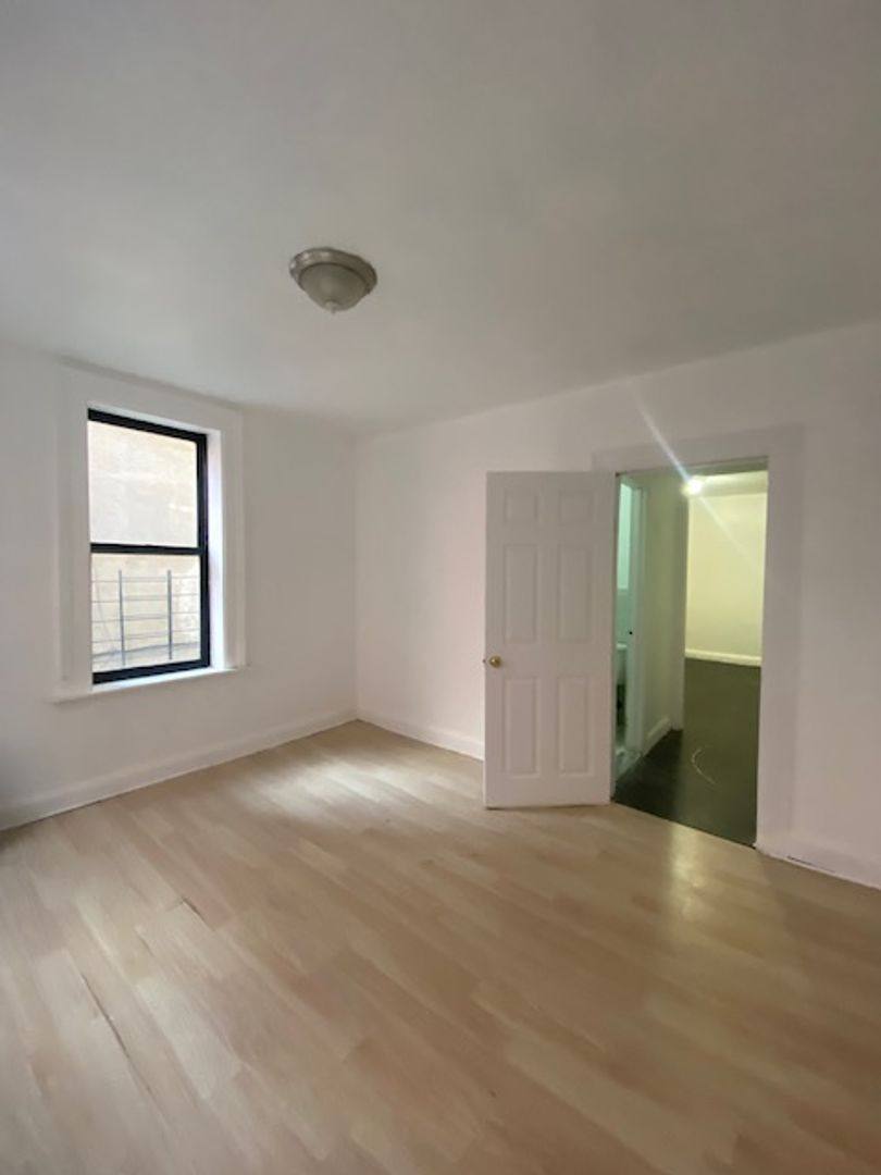 Apartment for rent at 1152-1156 Colgate Ave, Bronx, NY 10472
