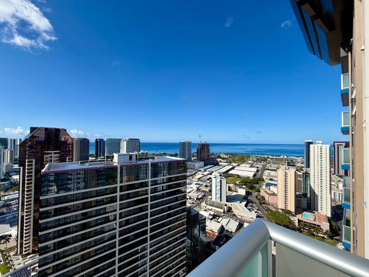 Condo for rent at 801 S St, Honolulu, HI 96813