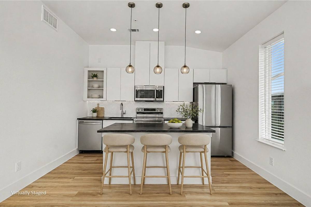 House for rent at 2217 N Fitzhugh Ave, Dallas, TX 75204