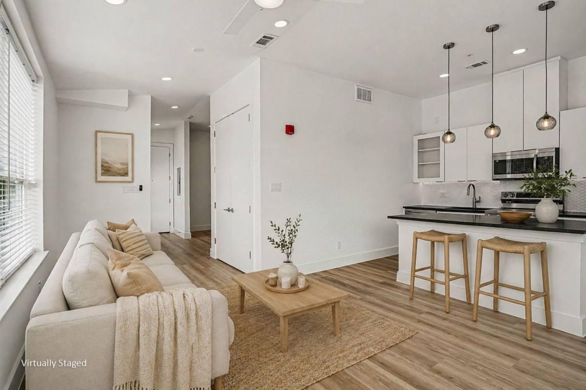 House for rent at 2217 N Fitzhugh Ave, Dallas, TX 75204