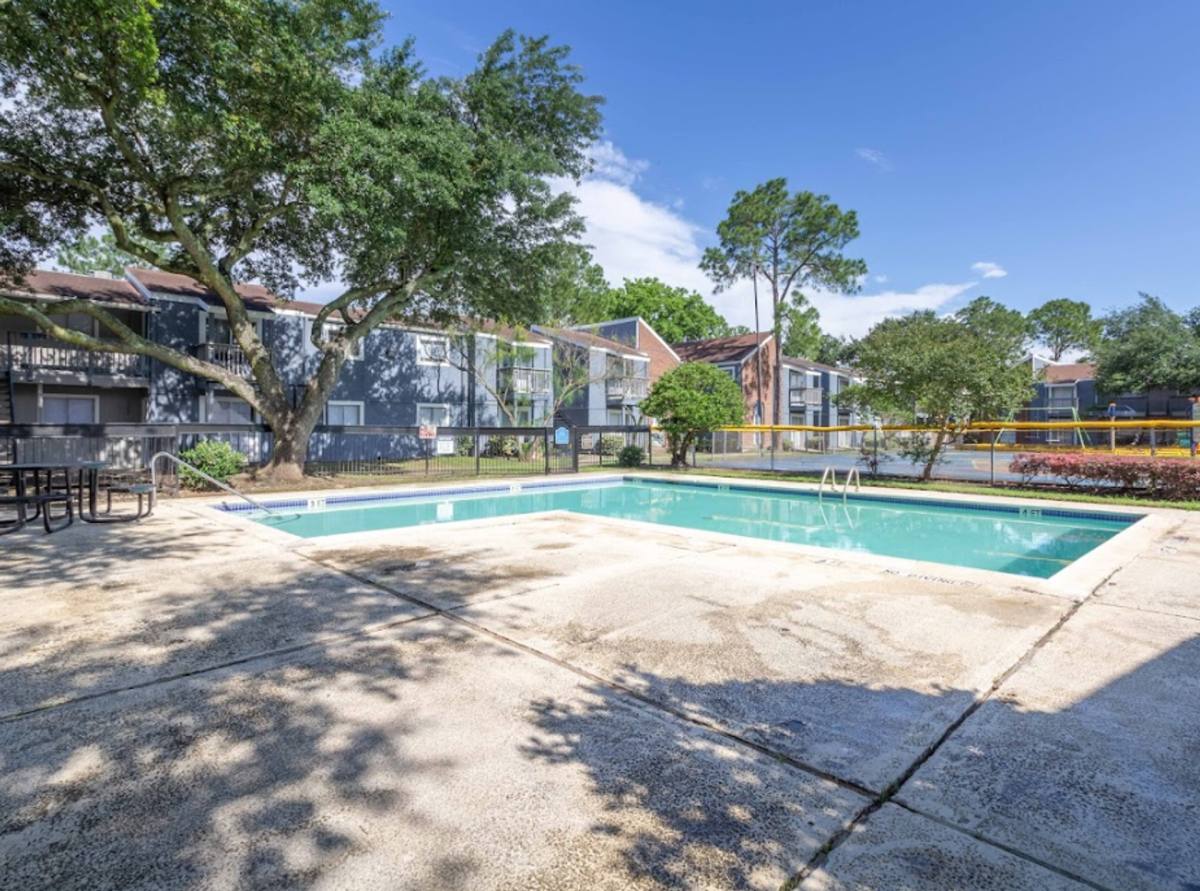 Apartment for rent at 8700 Gustine Lane, Houston, TX 77031