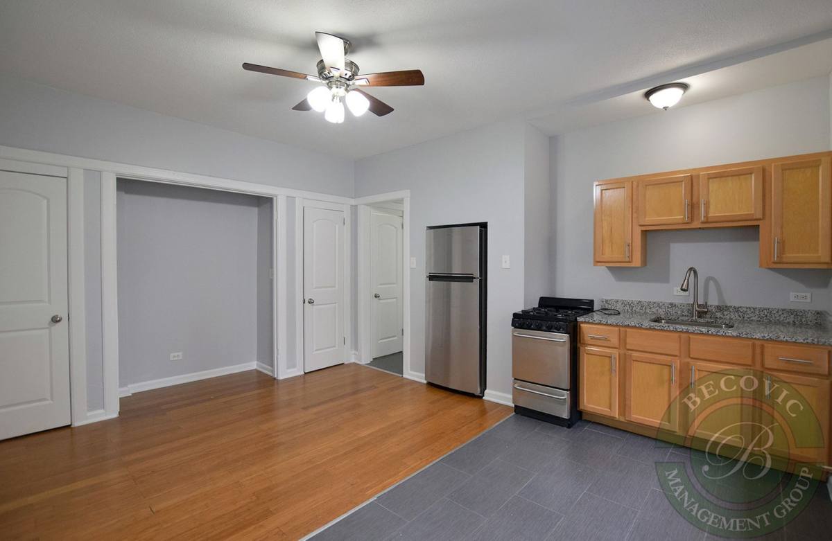 Apartment for rent at 4555 N Malden St, Chicago, IL 60640