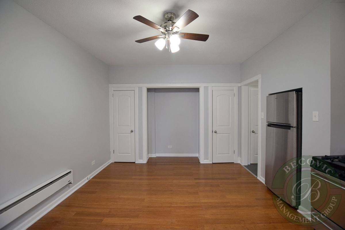 Apartment for rent at 4555 N Malden St, Chicago, IL 60640