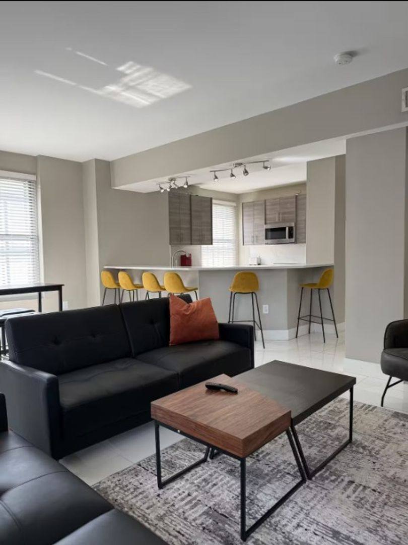 Condo for rent at 400 Walnut St, Des Moines, IA 50309