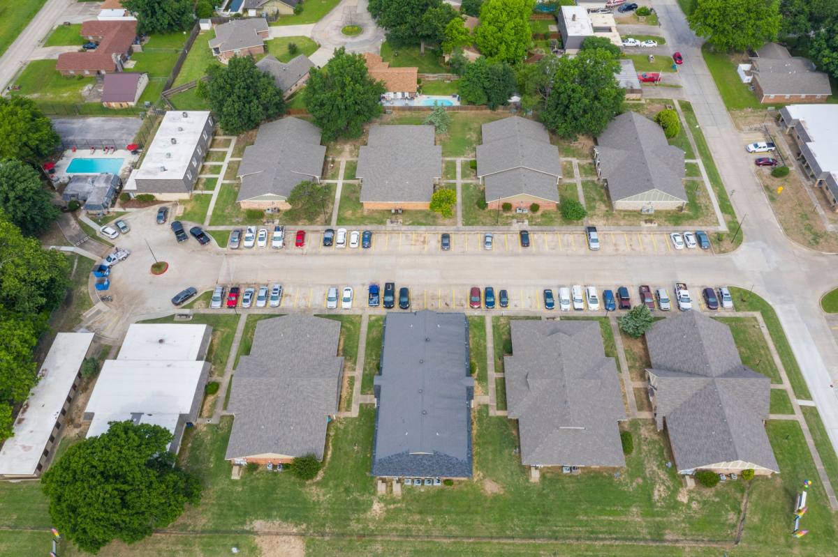 Apartment for rent at 1501 Meadow Trace Dr, Pryor, OK 74361