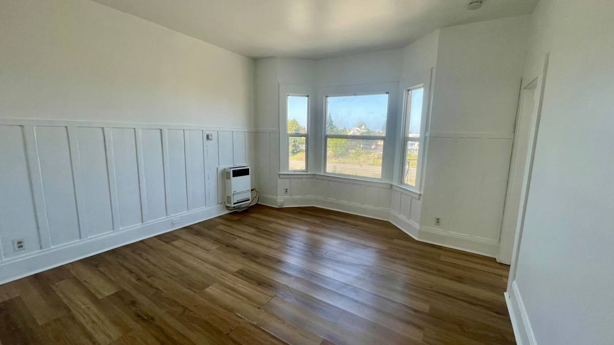 Apartment for rent at 1920 Castro St, Oakland, CA 94612