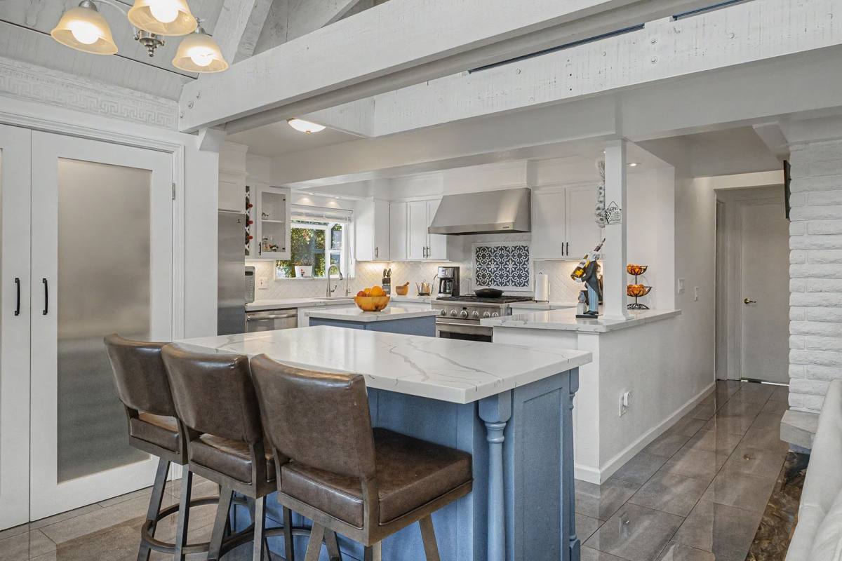 House for rent at 26185 Zdan Rd, Carmel Valley, CA 93924