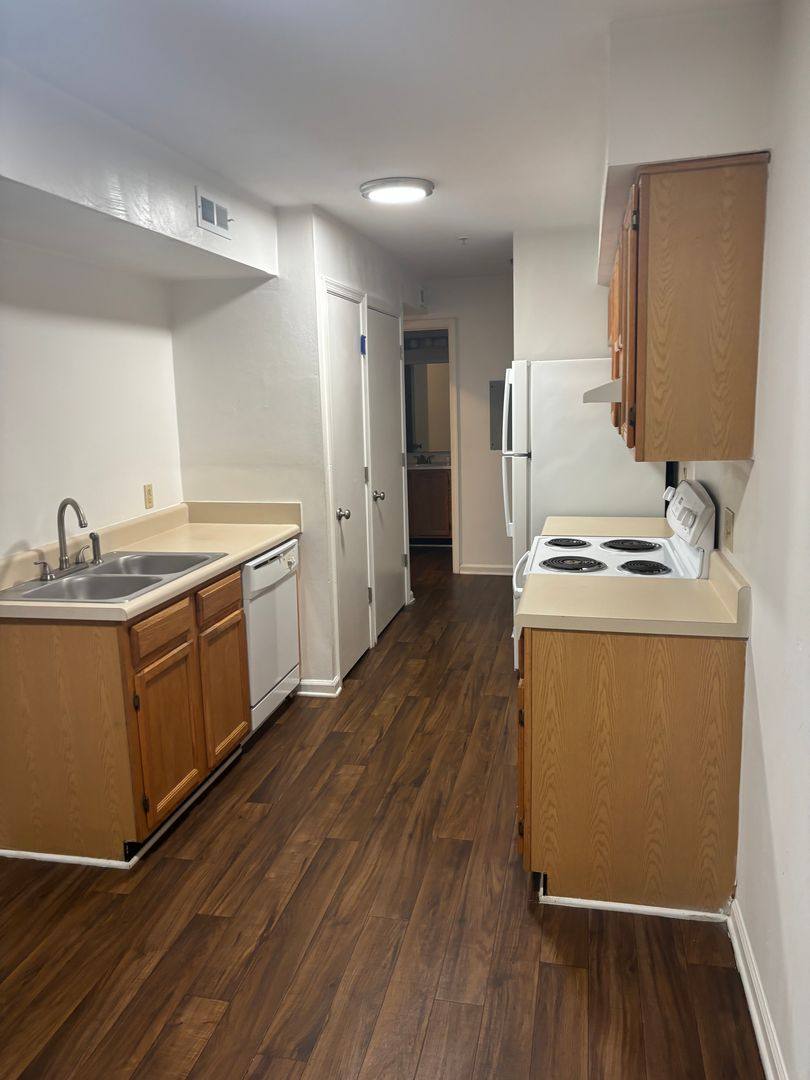 Apartment for rent at 420 Acorn Grove Lane, Chesapeake, VA 23320