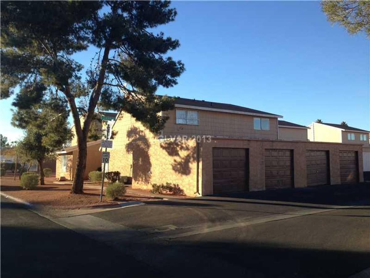 House for rent at 5165 Gray Lane, Las Vegas, NV 89119