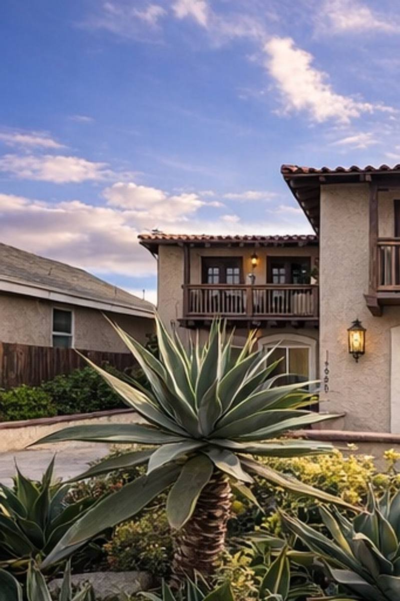 Apartment for rent at 4045 Mississippi St, San Diego, CA 92104
