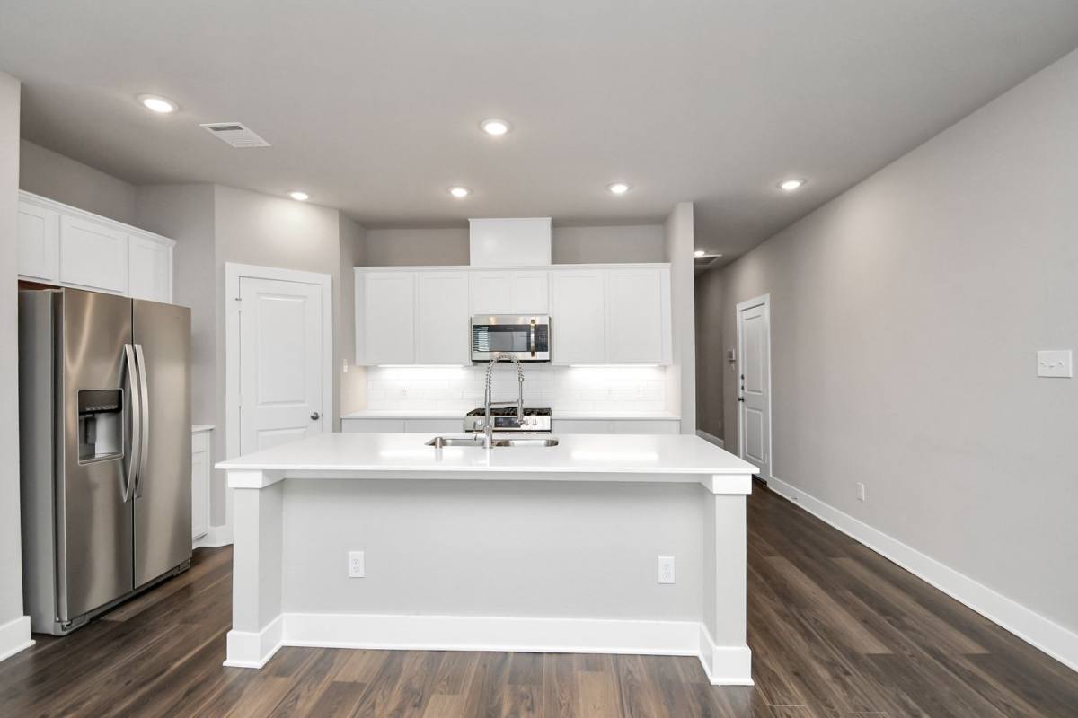 House for rent at 10507 Moon Valley Lane, Rosharon, TX 77583