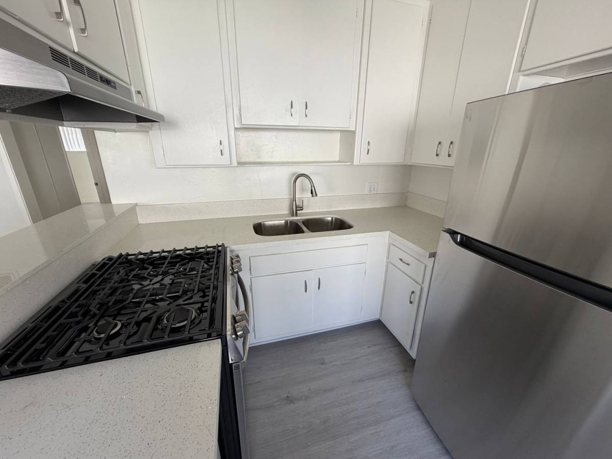 Apartment for rent at 1422 Barry Ave, Los Angeles, CA 90025