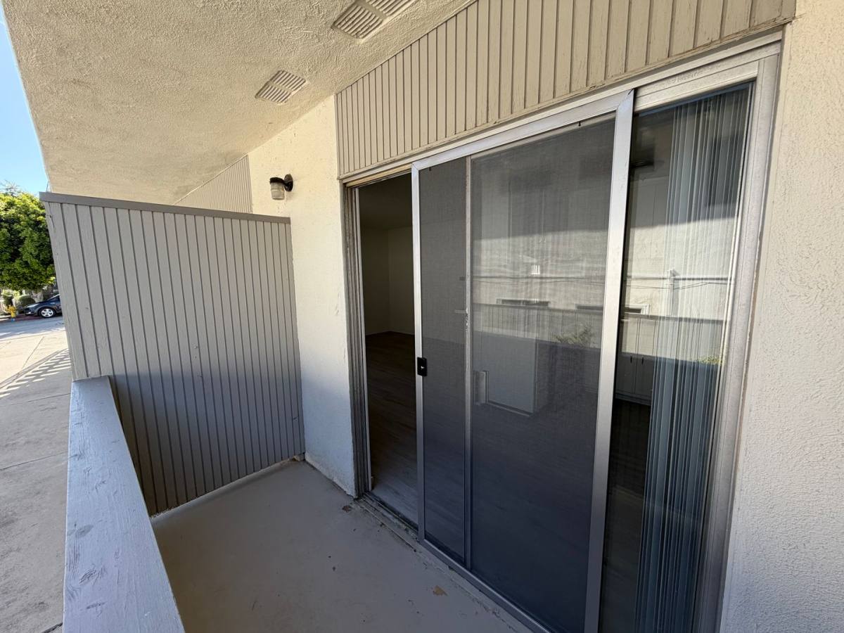 Apartment for rent at 1422 Barry Ave, Los Angeles, CA 90025