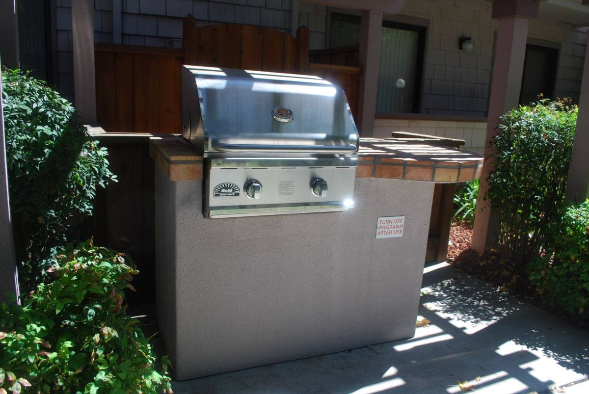 Condo for rent at 1100 Victory Lane, Concord, CA 94520