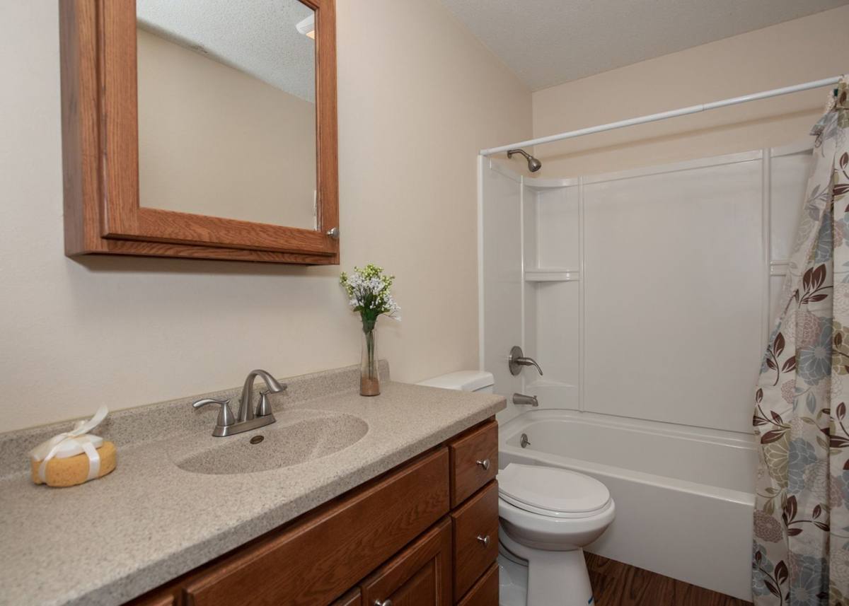 Apartment for rent at 3535 3545 3565 Central, Bettendorf, IA 52722