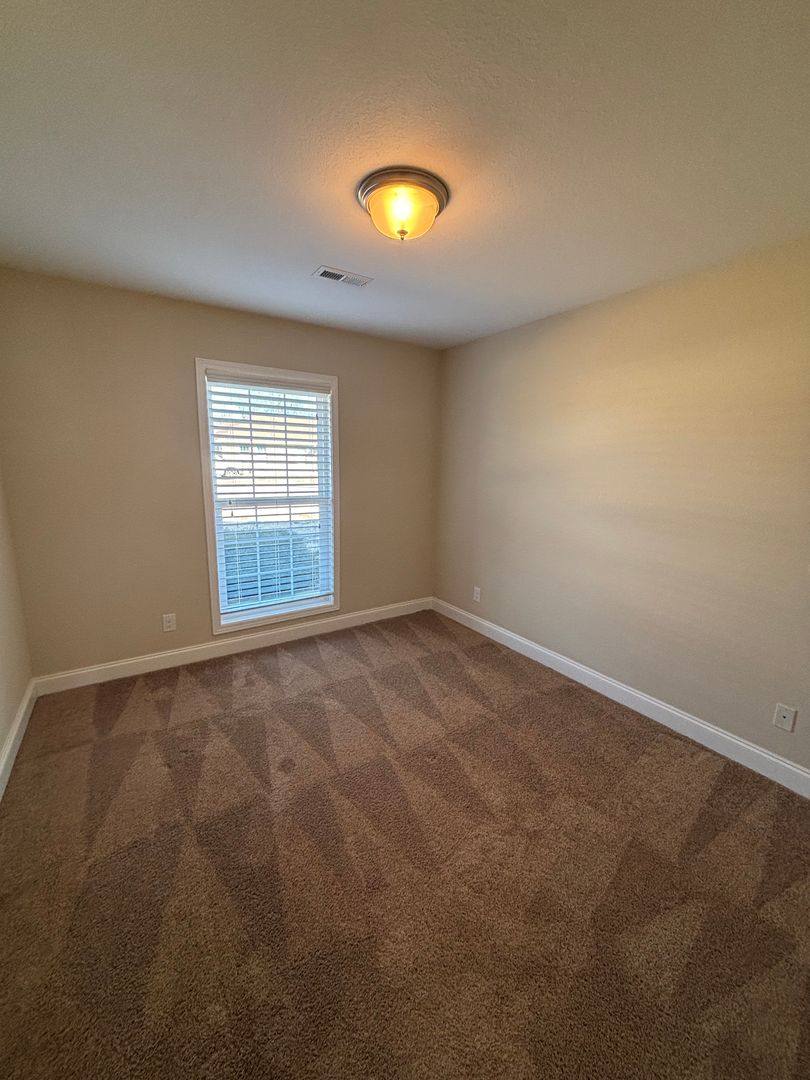 House for rent at 859 Wells Rd, Maryville, TN 37801