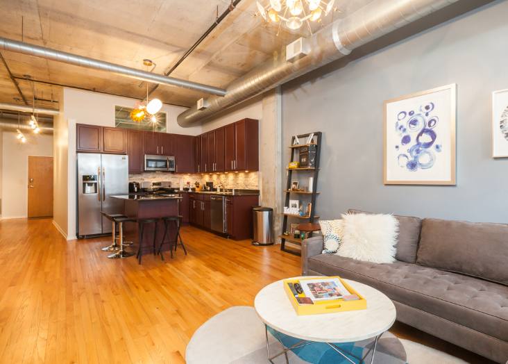 Condo for rent at 933 W Van Buren #812, Chicago, IL 60607