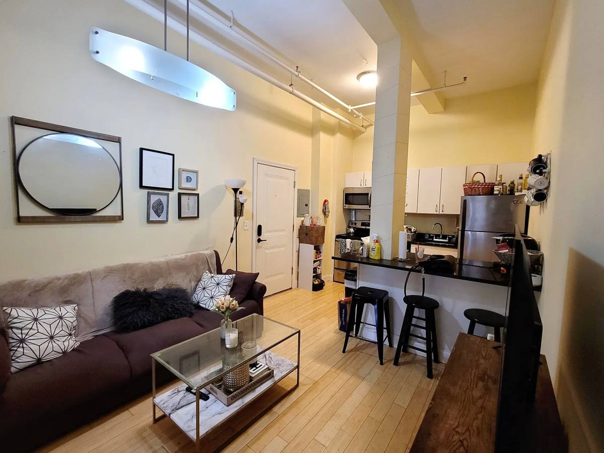 Apartment for rent at 37 Temple Place #404, Boston, MA 02111