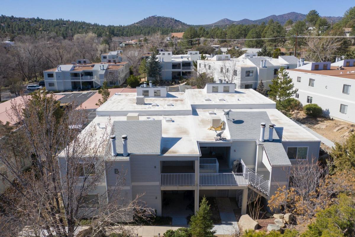 Condo for rent at 333 W Leroux St, Prescott, AZ 86303