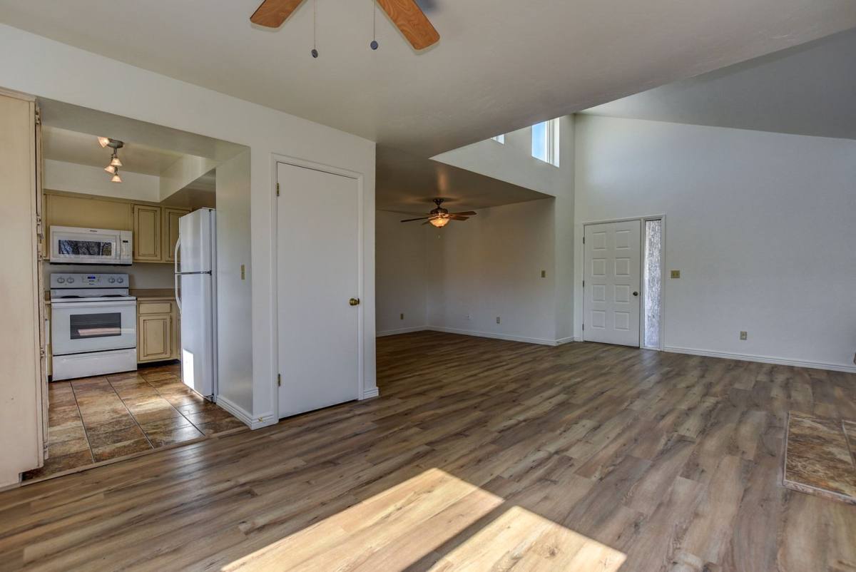 Condo for rent at 333 W Leroux St, Prescott, AZ 86303