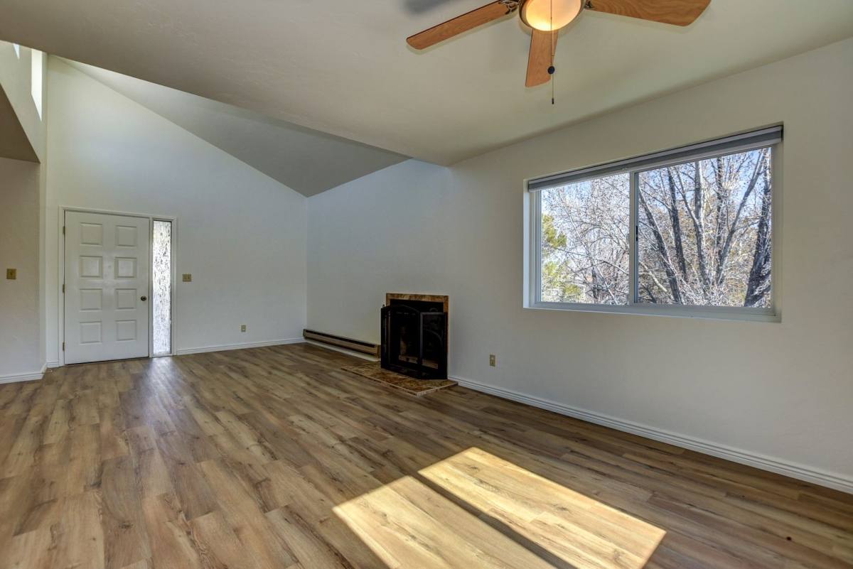Condo for rent at 333 W Leroux St, Prescott, AZ 86303