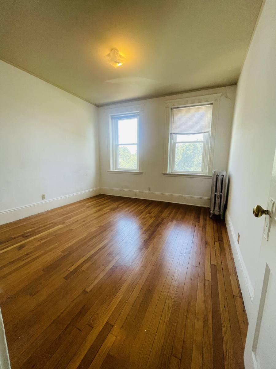 Apartment for rent at 14 Palace Rd #3, Boston, MA 02115