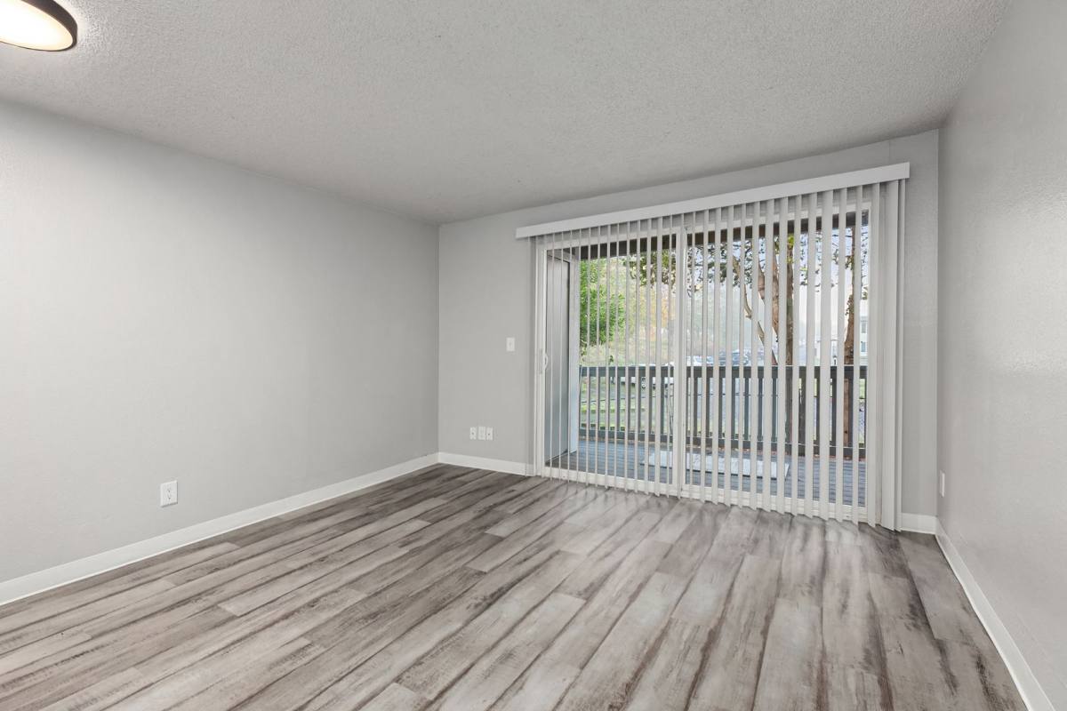 Apartment for rent at 2550 N Vassault St, Tacoma, WA 98406
