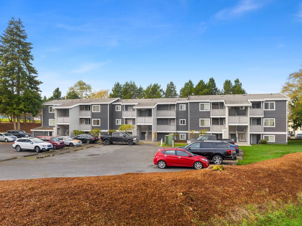 Apartment for rent at 2550 N Vassault St, Tacoma, WA 98406