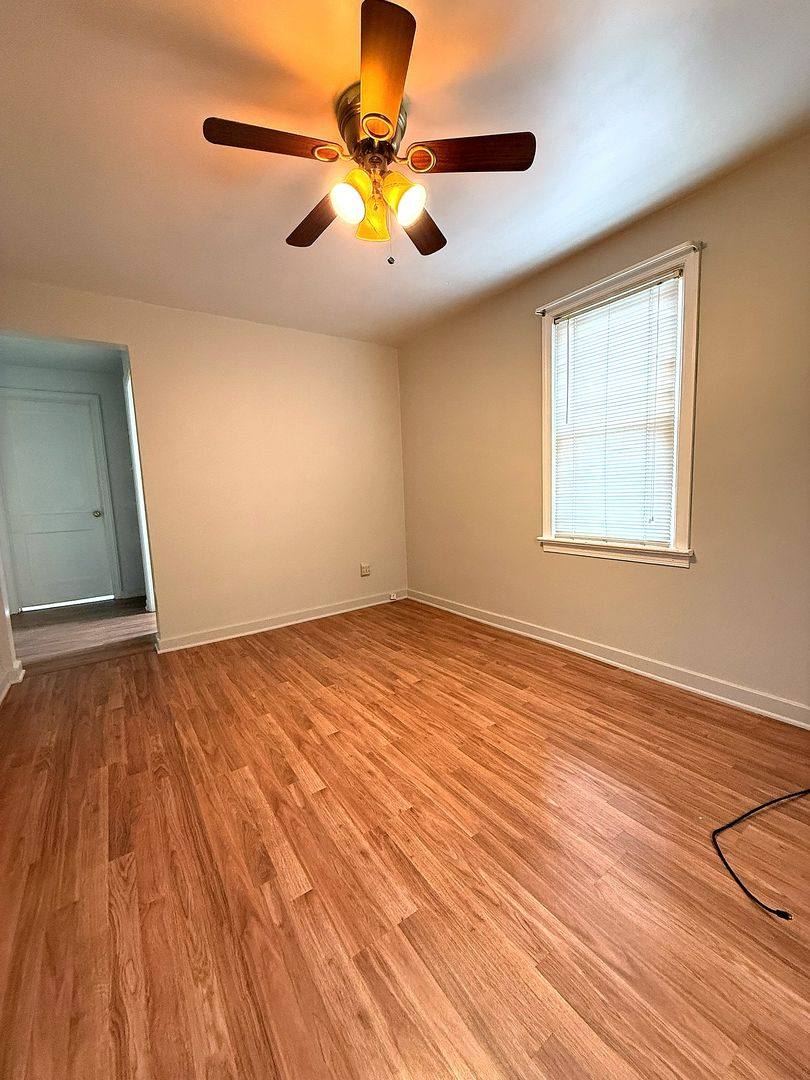 Apartment for rent at 217 W Maple St, Palmyra, PA 17078