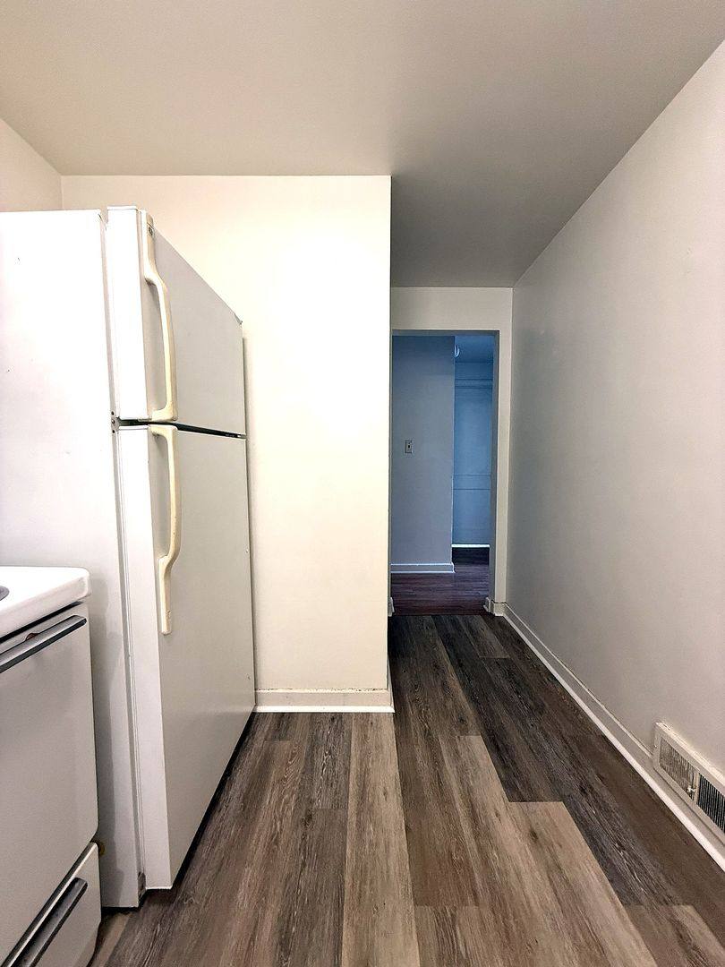 Apartment for rent at 217 W Maple St, Palmyra, PA 17078