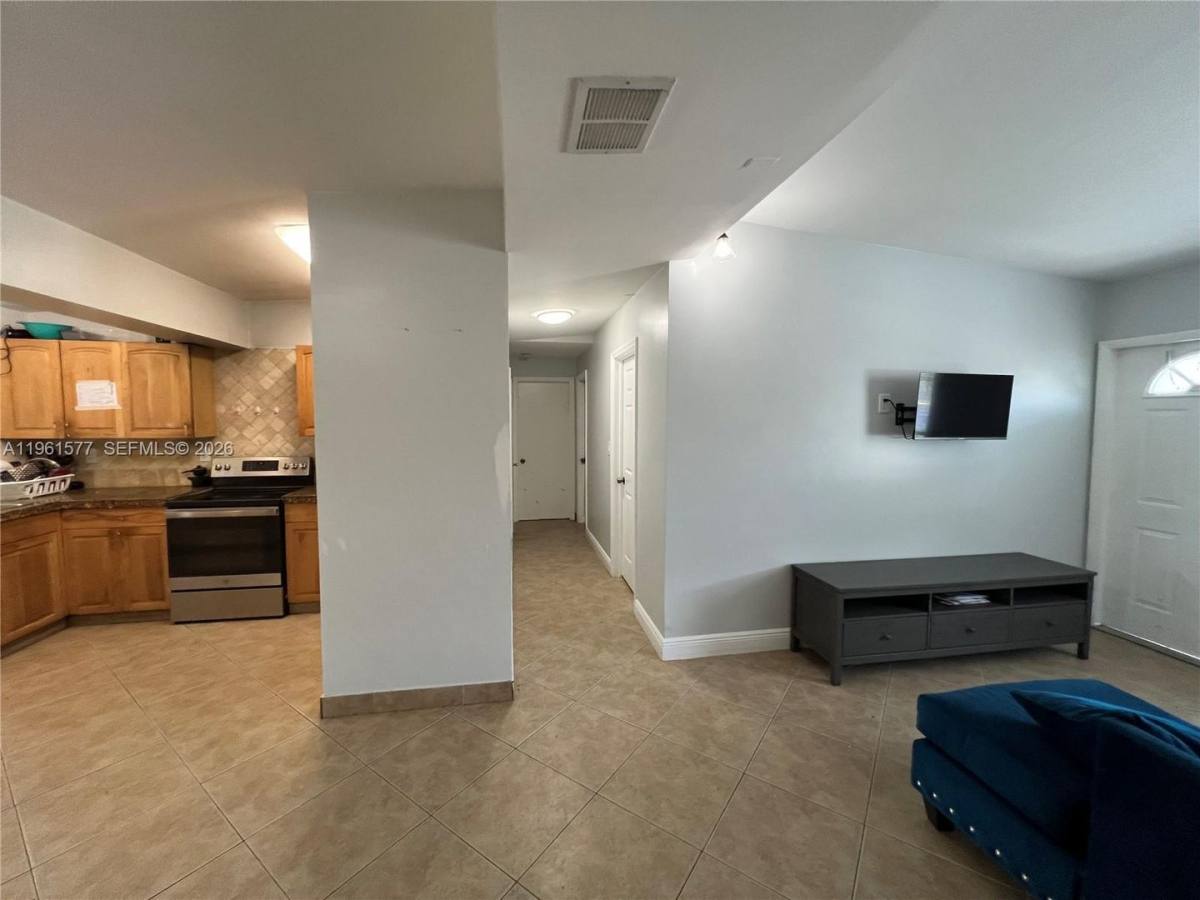 House for rent at 1885 NE 53rd St, Pompano Beach, FL 33064