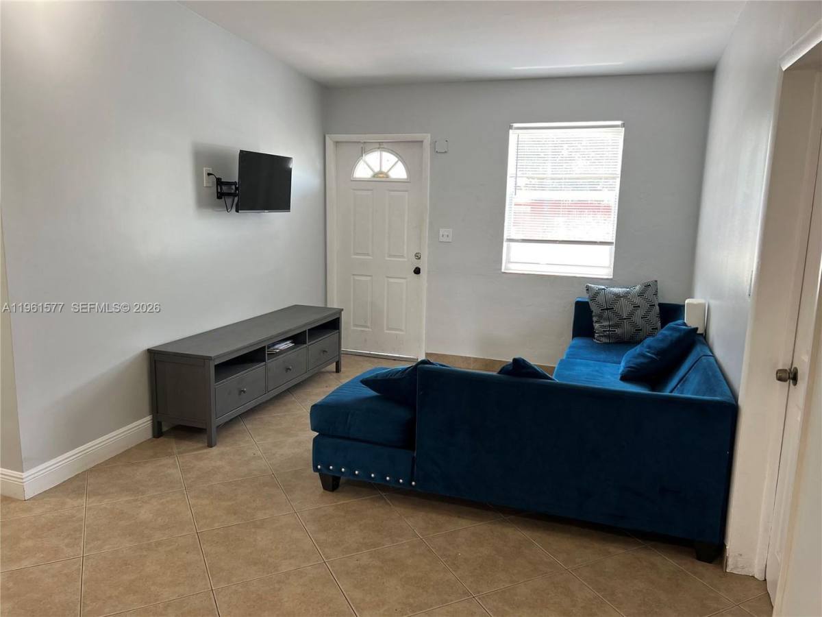 House for rent at 1885 NE 53rd St, Pompano Beach, FL 33064