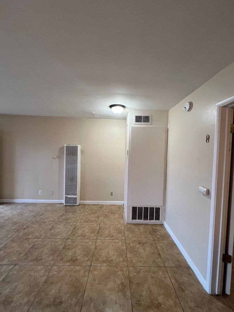 Apartment for rent at 200 Truxtun Ave, Bakersfield, CA 93301