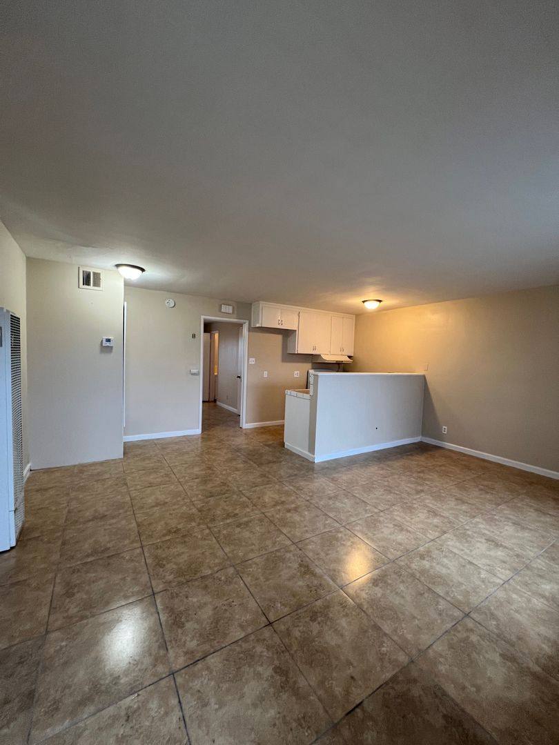Apartment for rent at 200 Truxtun Ave, Bakersfield, CA 93301