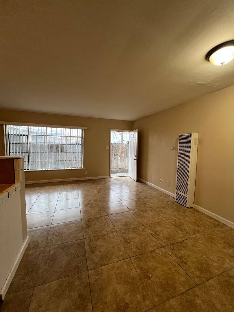Apartment for rent at 200 Truxtun Ave, Bakersfield, CA 93301