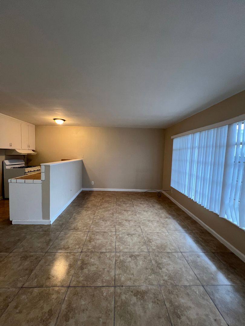 Apartment for rent at 200 Truxtun Ave, Bakersfield, CA 93301