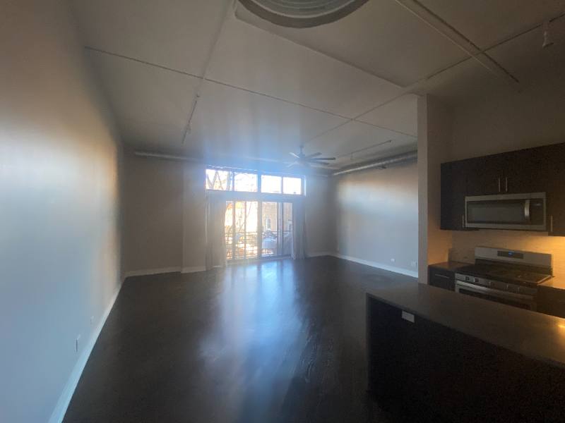 Condo for rent at 2012 W Saint Paul Ave #211, Chicago, IL 60647