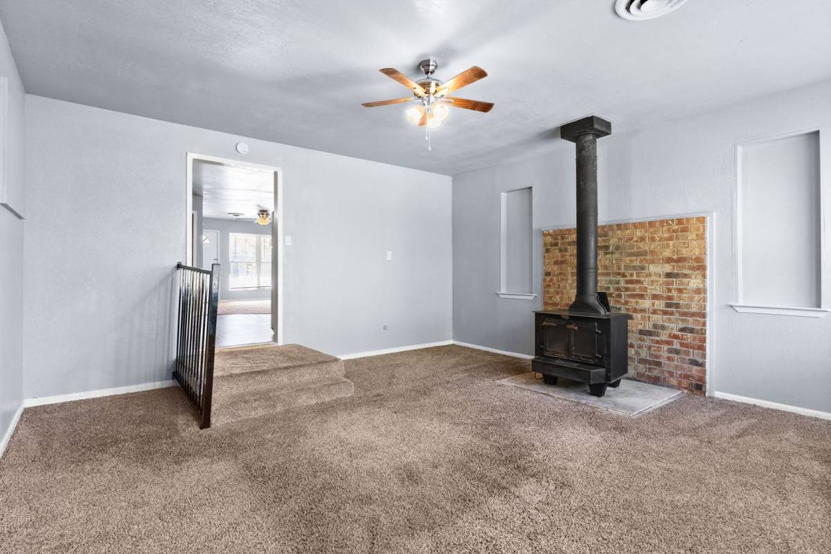 House for rent at 2709 Hillside Dr, Killeen, TX 76543