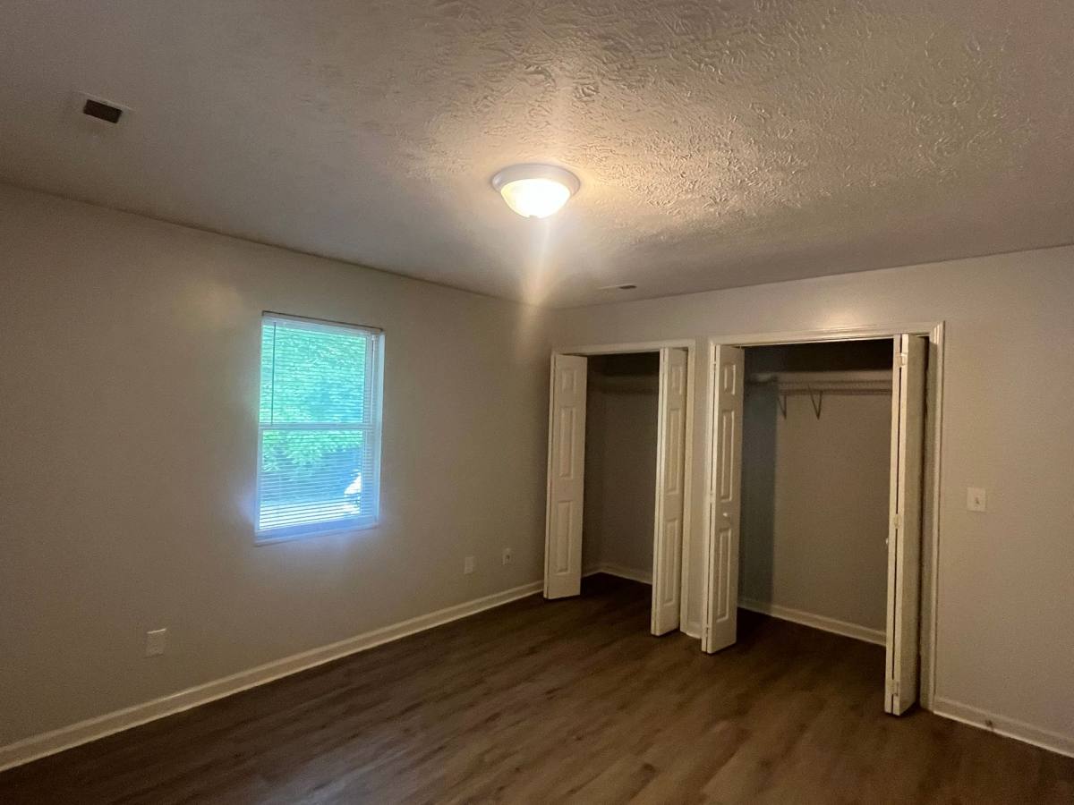 Apartment for rent at 209 Cemetary Lane, Jonesborough, TN 37659