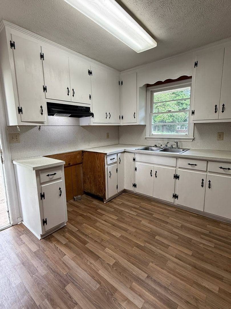 Apartment for rent at 8193 8195 Spillers, Covington, GA 30014