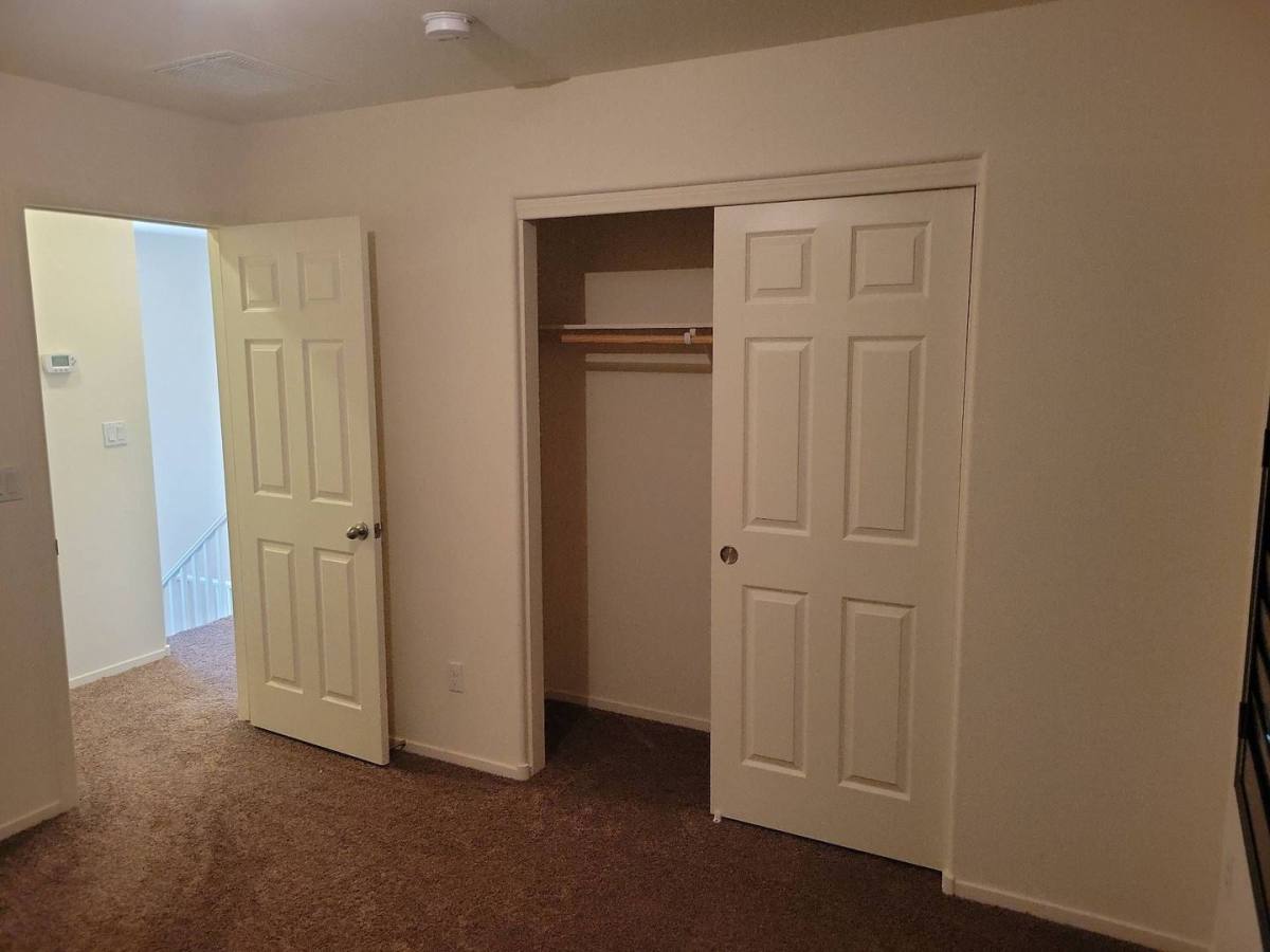House for rent at 7652 Ashby Gate St, Las Vegas, NV 89166
