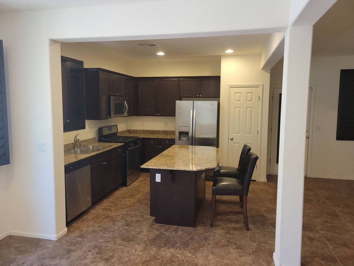 House for rent at 7652 Ashby Gate St, Las Vegas, NV 89166