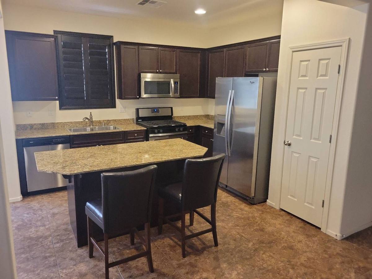 House for rent at 7652 Ashby Gate St, Las Vegas, NV 89166
