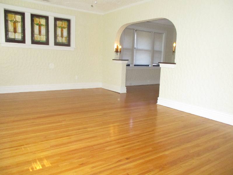 Townhouse for rent at 1081 Terrace Dr #1, Saint Louis, MO 63117