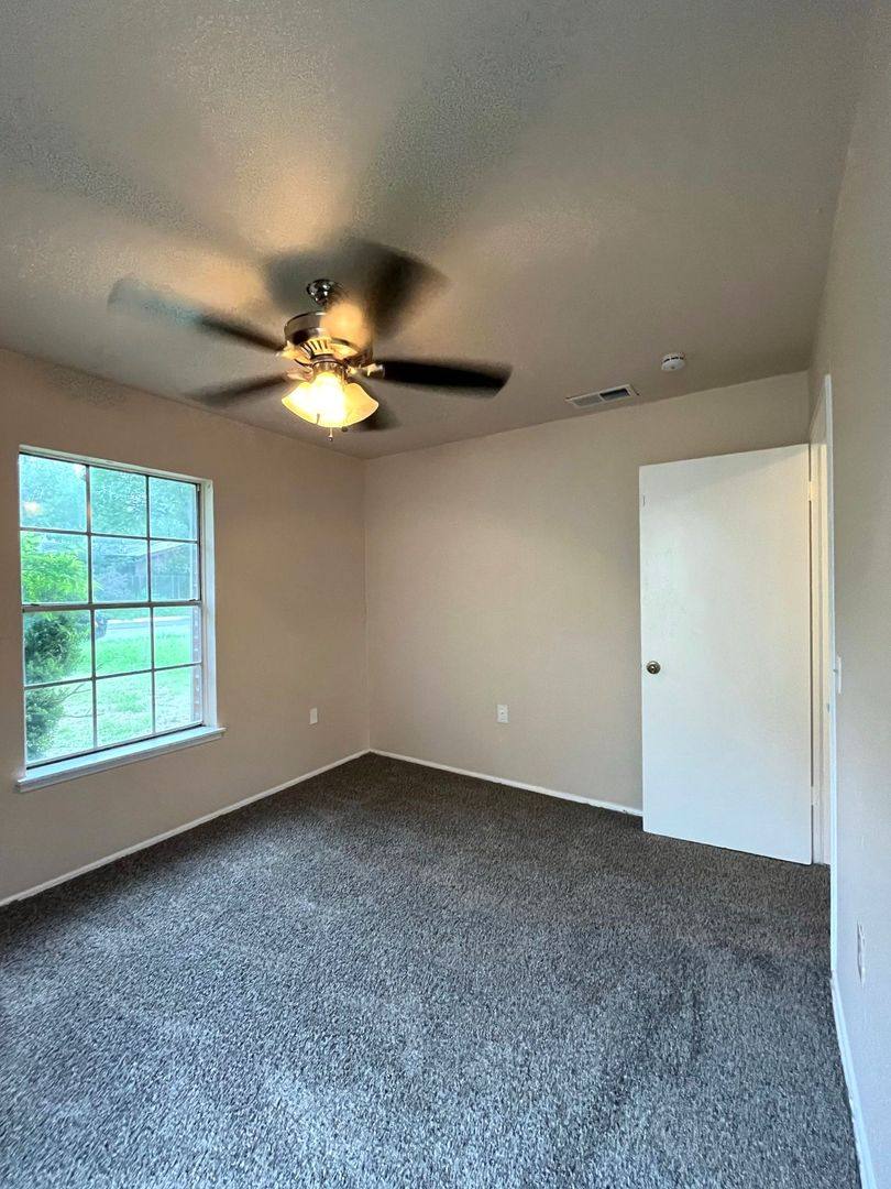 House for rent at 7607 Sage Oak St, San Antonio, TX 78233