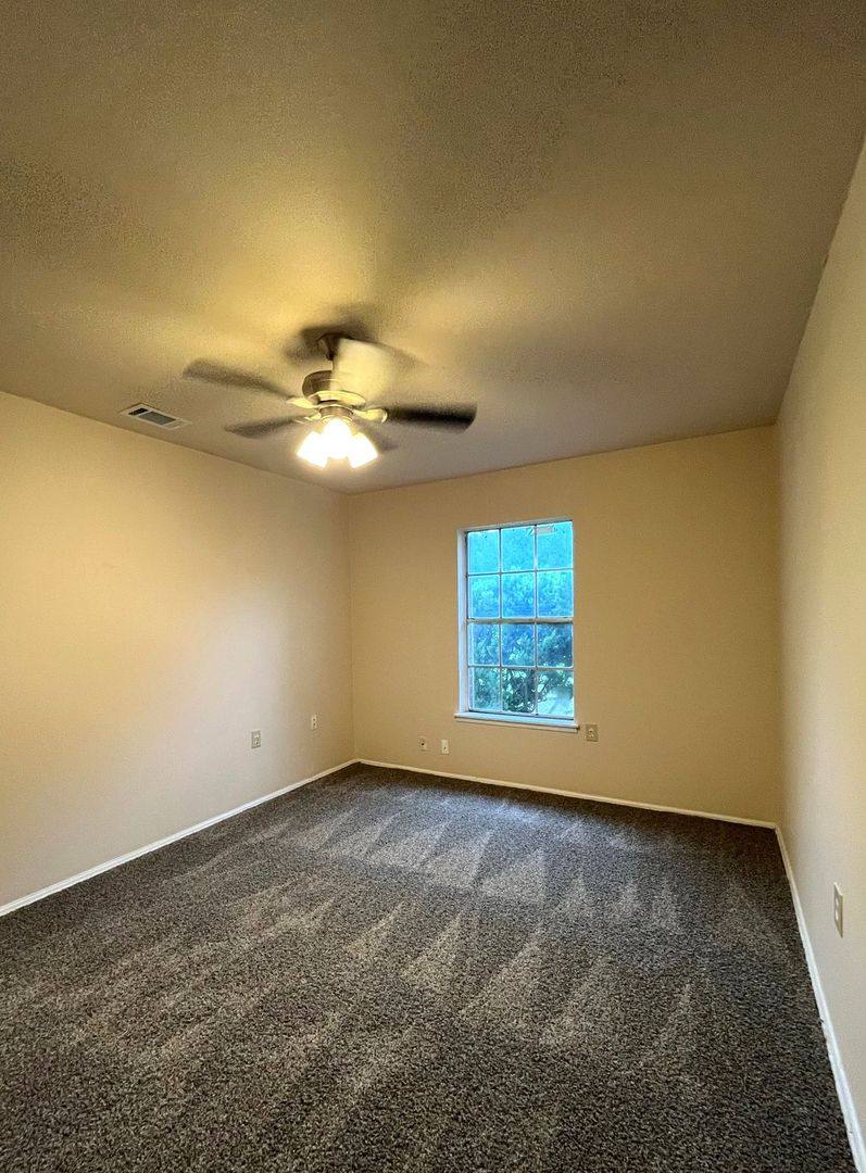 House for rent at 7607 Sage Oak St, San Antonio, TX 78233