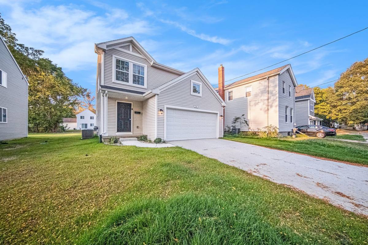 House for rent at 1027 Maple Ave, Jackson, MI 49203