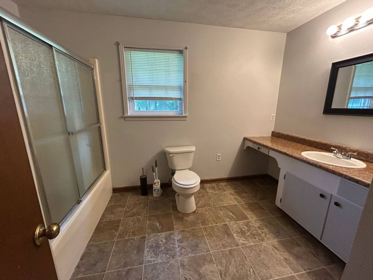House for rent at 610 Cottonwood Dr, Brownsville, TN 38012