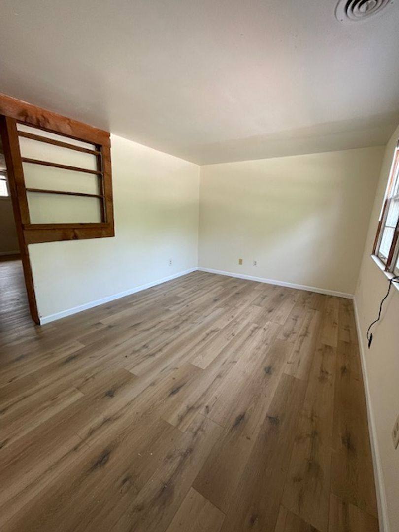 Apartment for rent at 1700 Caniff Circle, Columbia, MO 65201